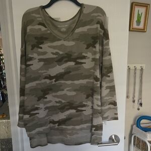 American Eagle Outfitters Camo V-Neck Sweater- Med
